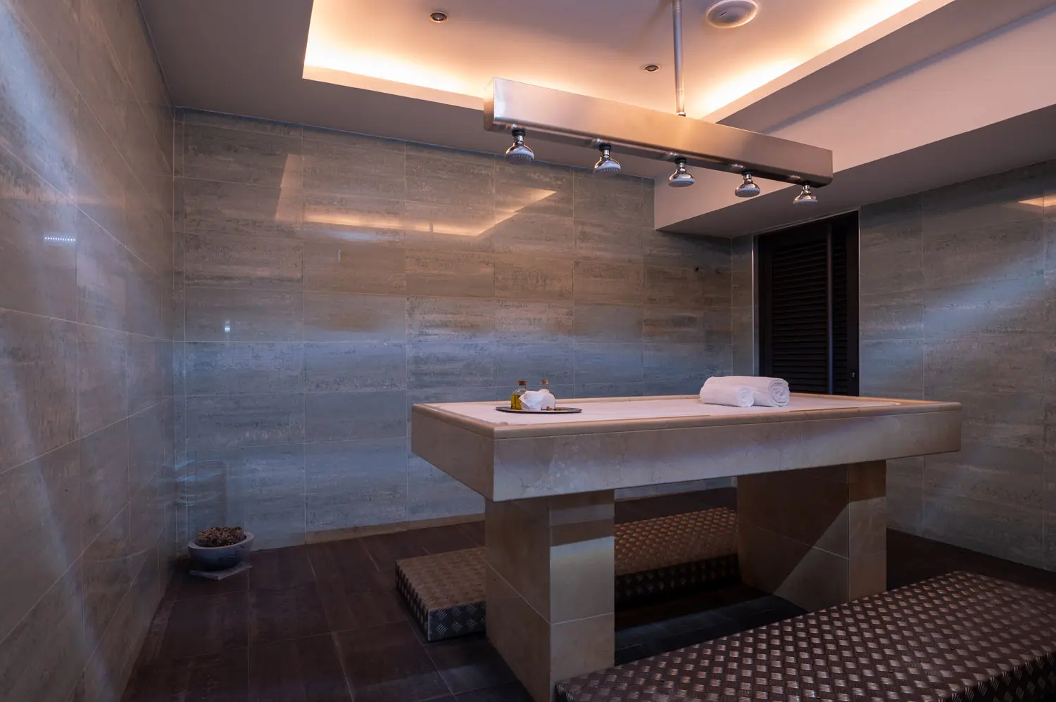 VG-Ampalius-Wellness-Center-Duche-Vichy-1-Baixa