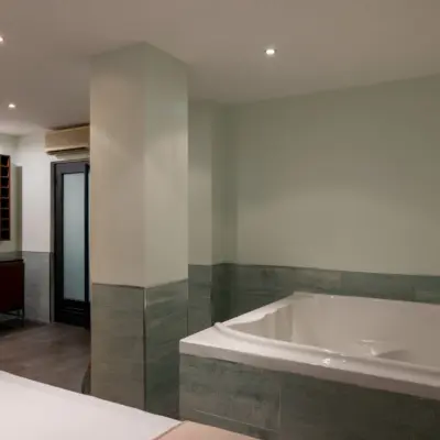 VG-Ampalius-Wellness-Center-Sala de Massagem-9-Baixa