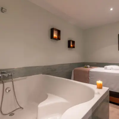 VG-Ampalius-Wellness-Center-Sala de Massagem-12-Baixa