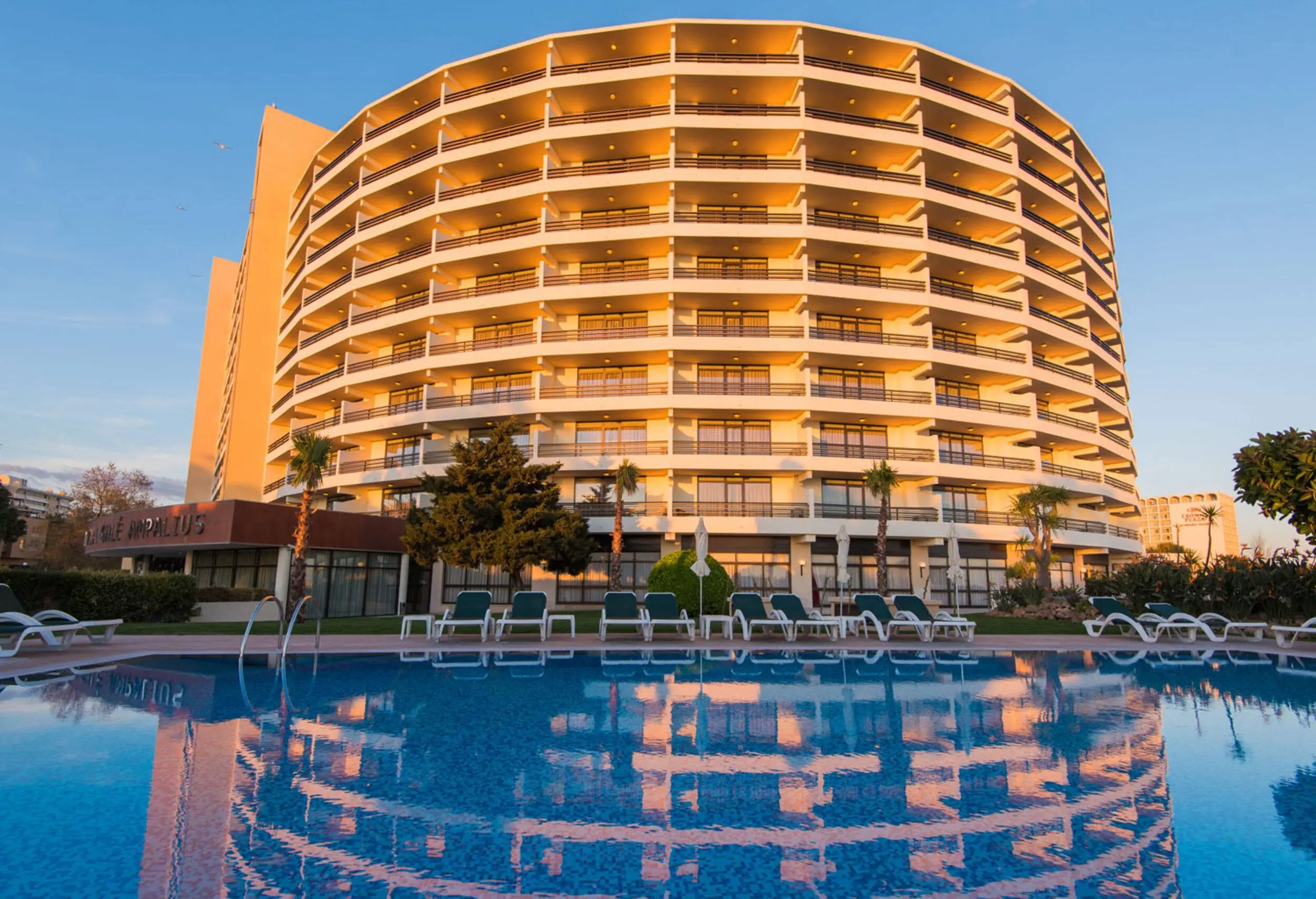 VG-Ampalius-Exteriores-2_Baixa