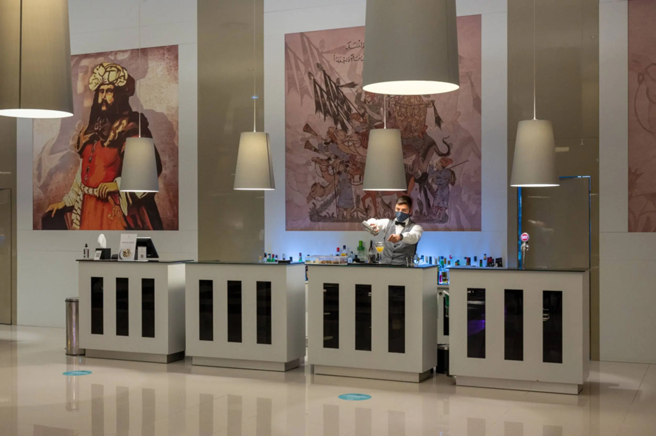 VG-Evora-Bar-1