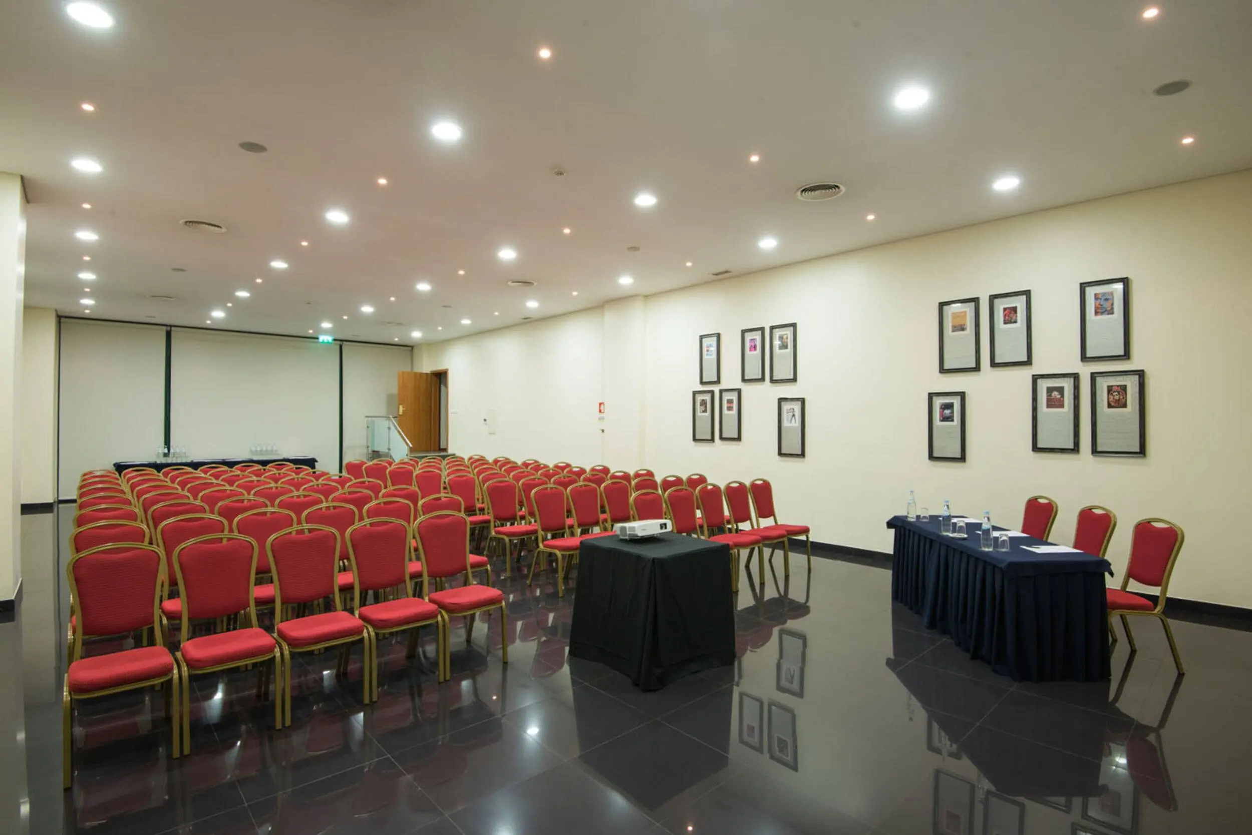 Sala Joaquim Leitão (1)