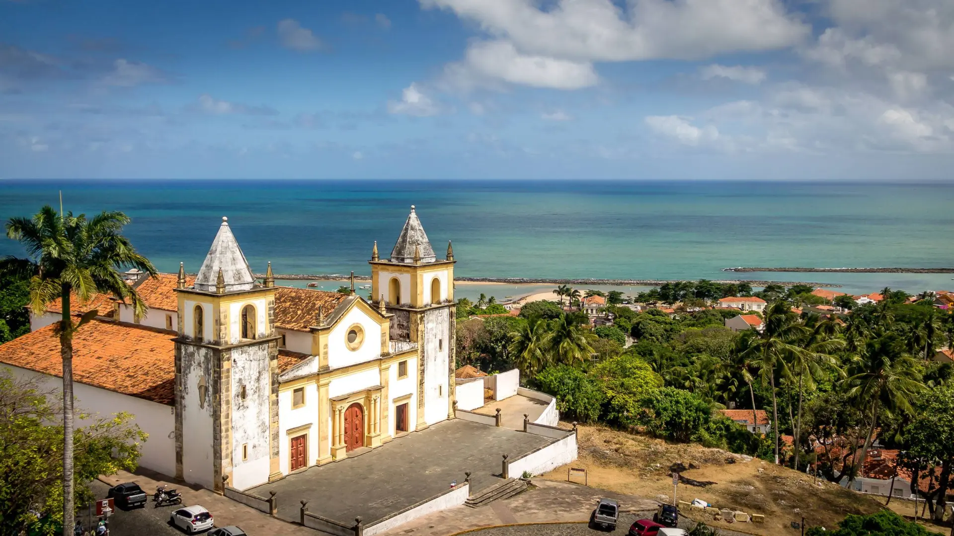 high-view-of-olinda-and-se-cathedral-pernambuco-2026-03-10-00-01-08-utc