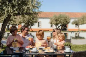 vg-experiencia-familia-pequeno-almoco-7_baixa