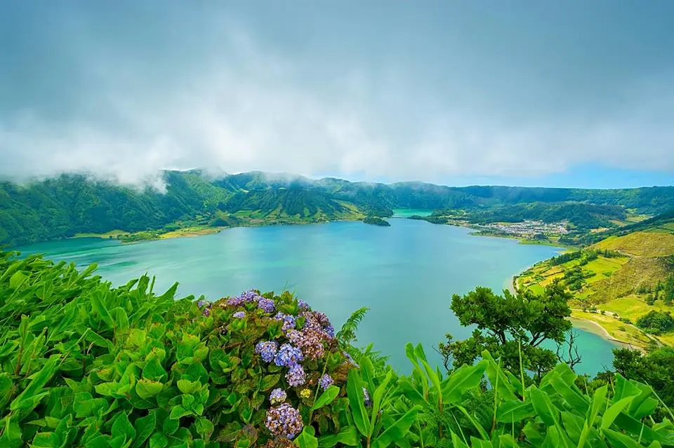 Lagoa_das_Sete_Cidades