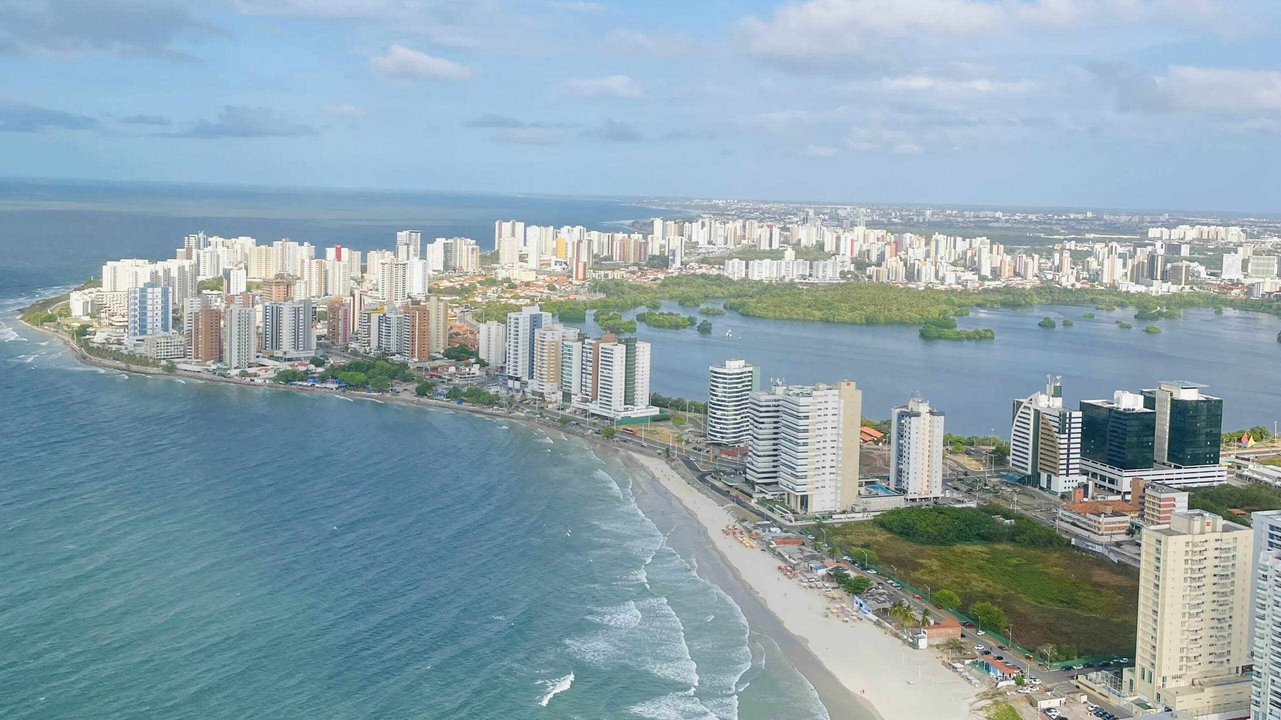 Praia do Calhau
